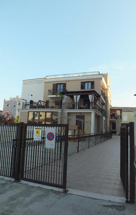 L’Arca - Bed&Breakfast in Lucera Centro Esterno foto