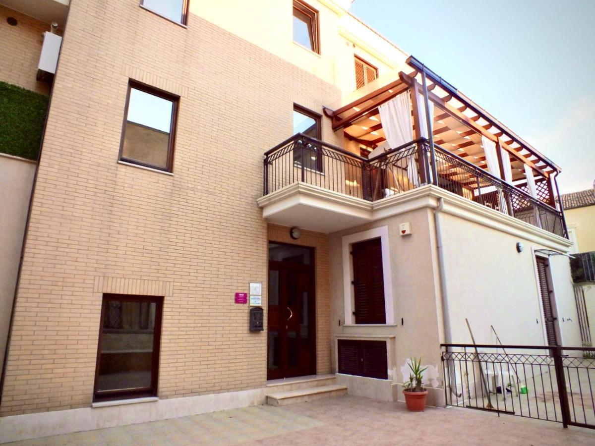 L’Arca - Bed&Breakfast in Lucera Centro Esterno foto
